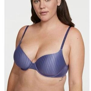 Victoria's Secret T-Shirt Bra 38DD Gray‎ Striped Wireless Adjustable Straps